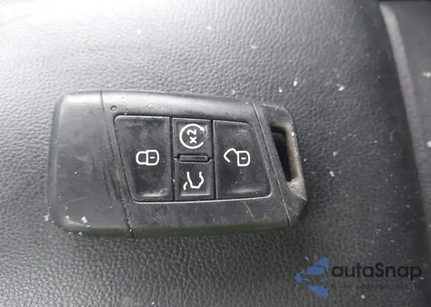 2019 Volkswagen Tiguan 2.0T Se/2.0T Sel/2.0T Sel R-Line/2.0T Sel R-Line Black from USA, damaged, VIN 3VV2B7AX2KM060001